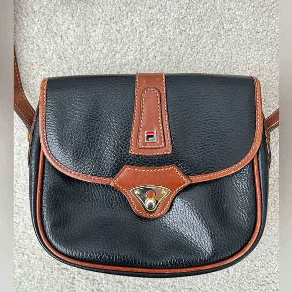 Vintage FILA  made in Italy leather crossbody bag - Picture 2 of 15